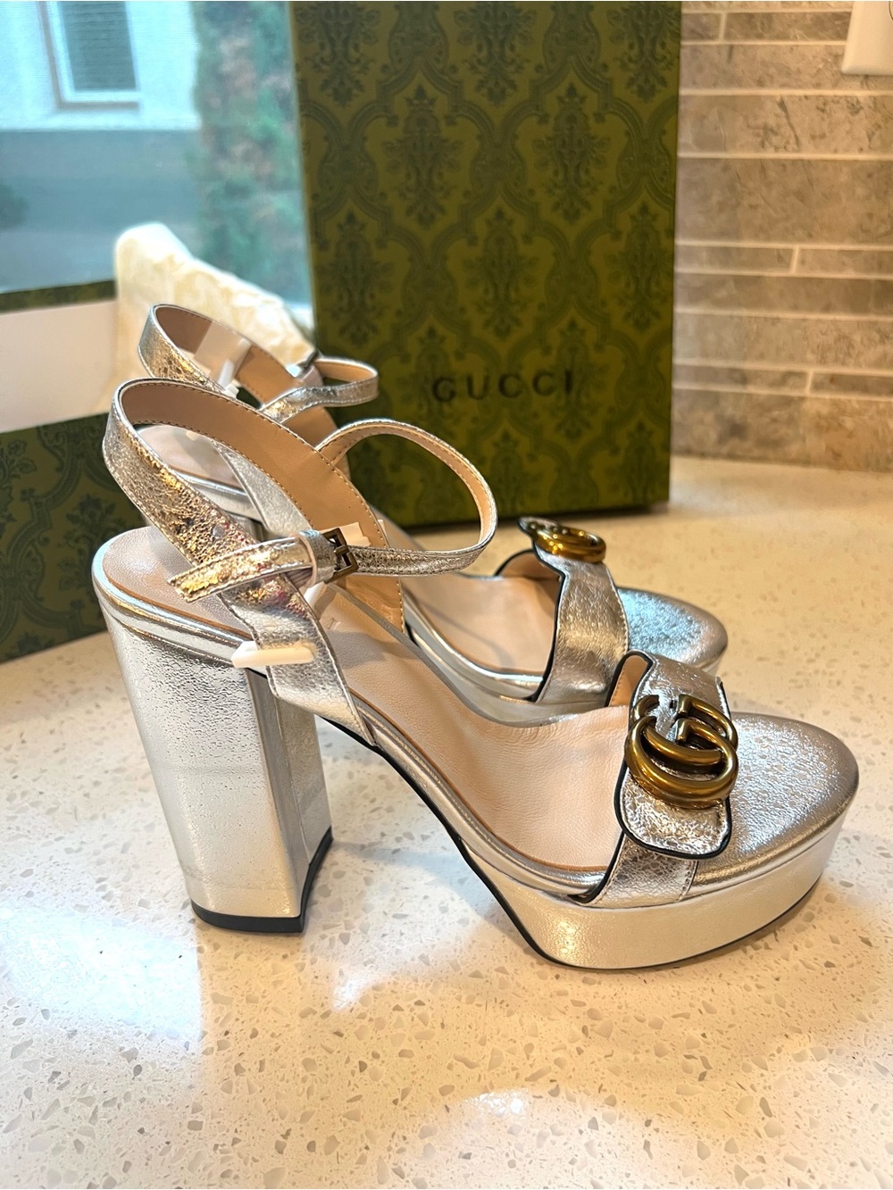 Silver platform heel sandals - Picture 4 of 9